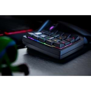 RAZER TARTARUS V2 RGB Siyah Oyun Konsolu